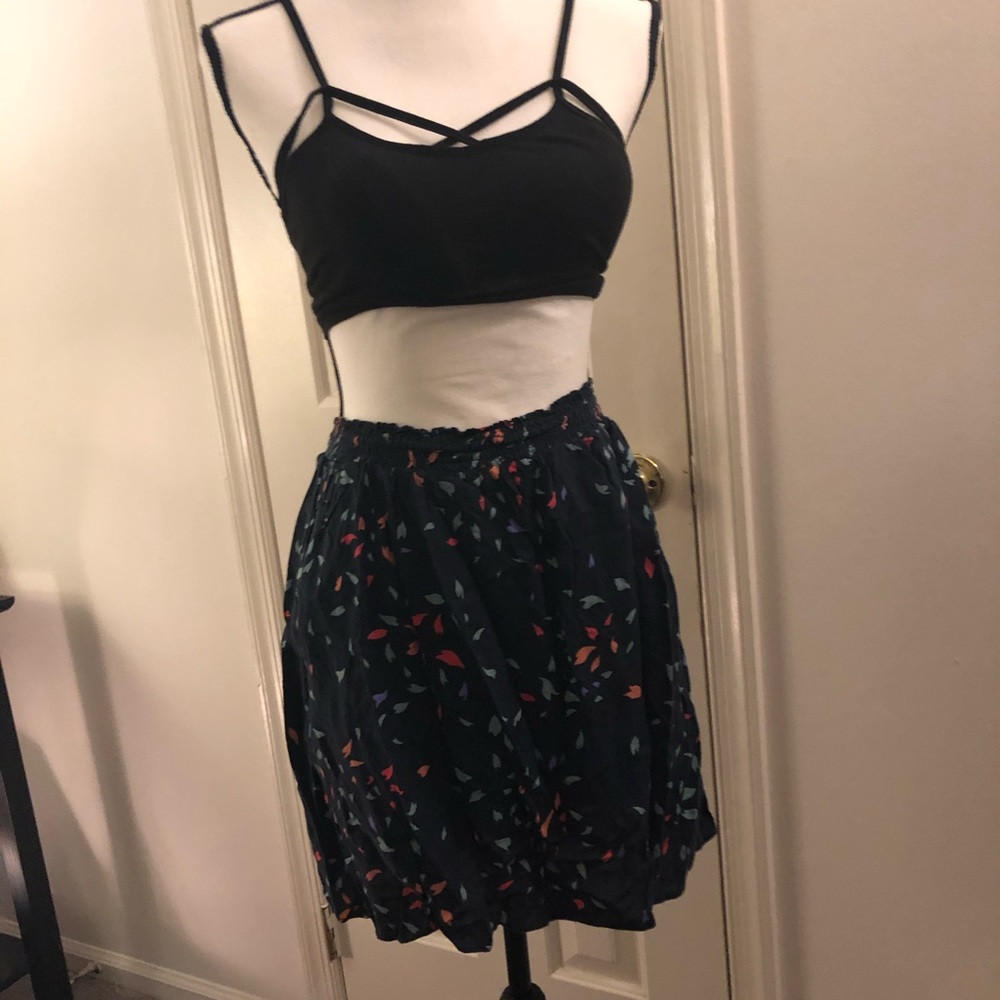 Mossimo high wasted skirt with pockets